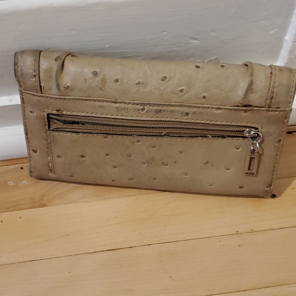 Wallet - Picture 2 of 3
